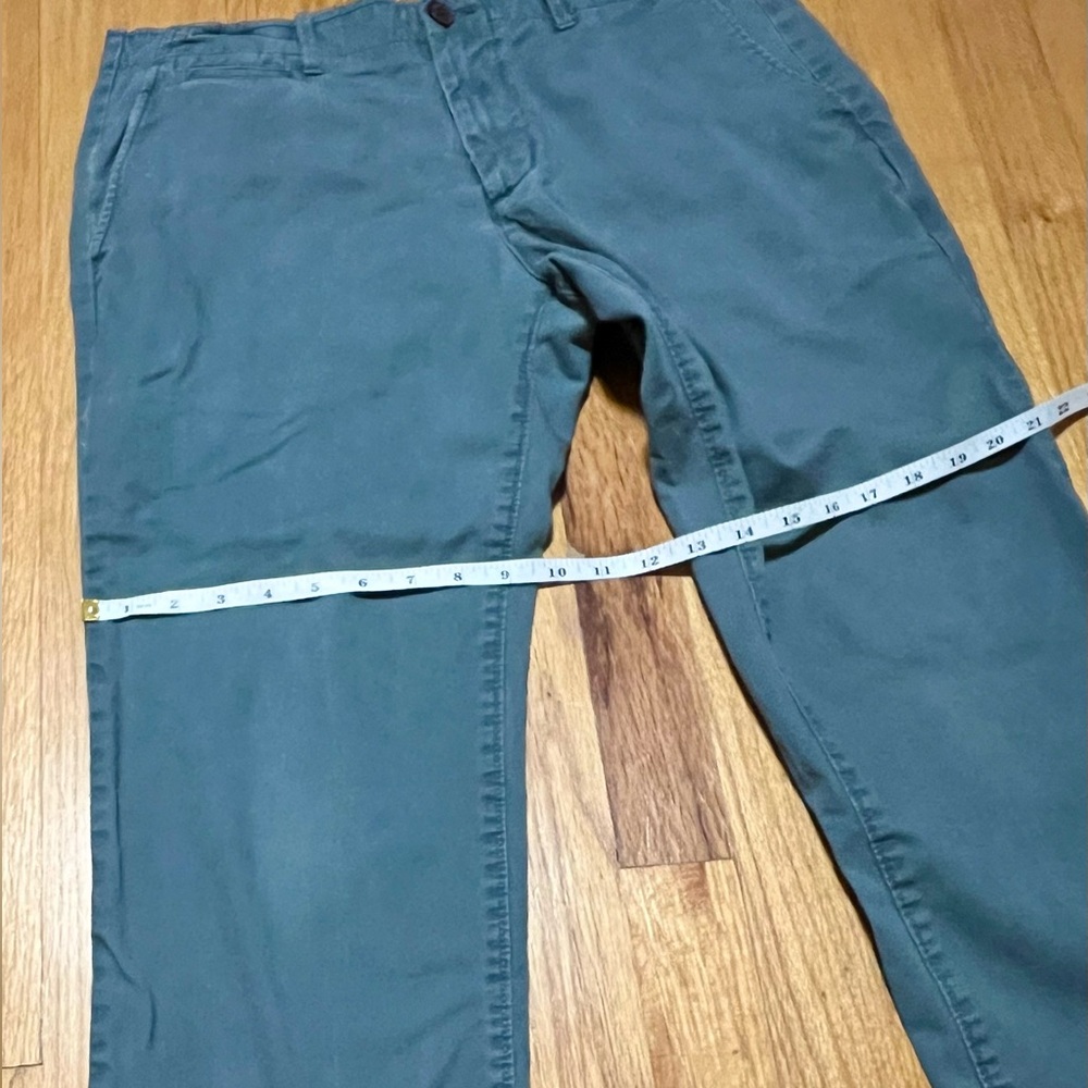 Gap Men’s "The Lived-In Slim" Chino Pants, 33x30 - Picture 8 of 9